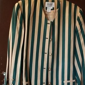 Green and beige long sleeved jacket with pants